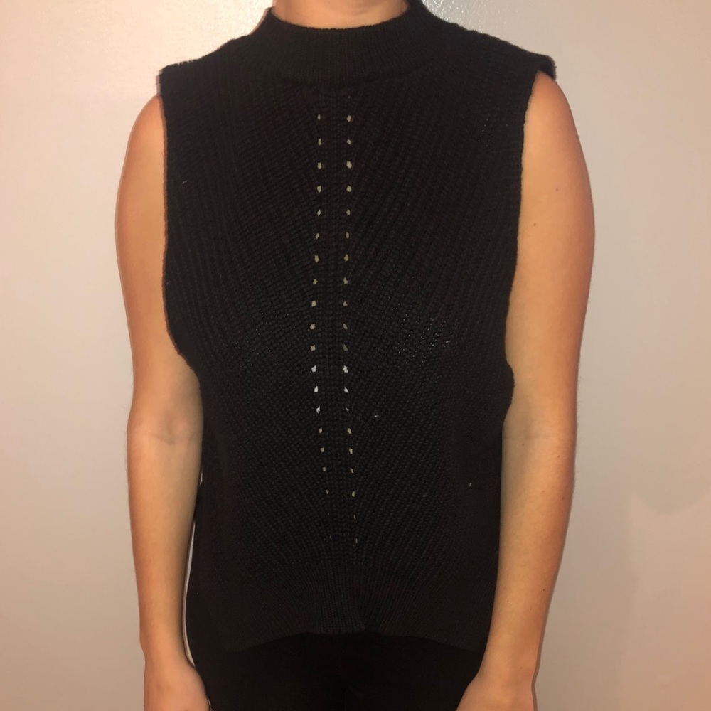 212 NEW YORK SWEATER VEST